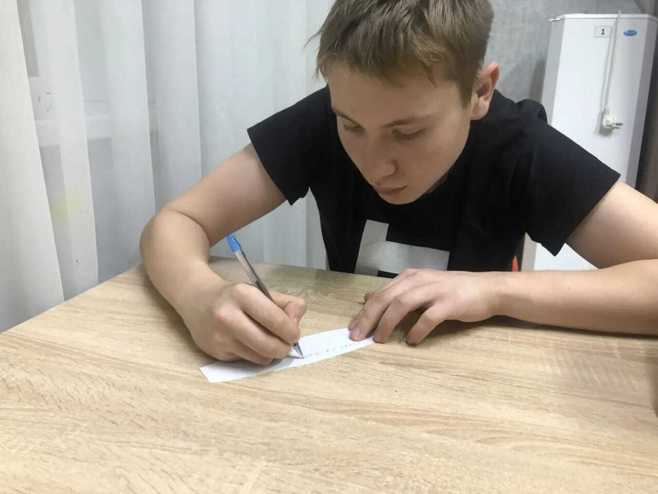 На воспитательском часе воспитанники узнали о своих правах, которые прописаны в Декларации и Конвенции о правах ребёнка.