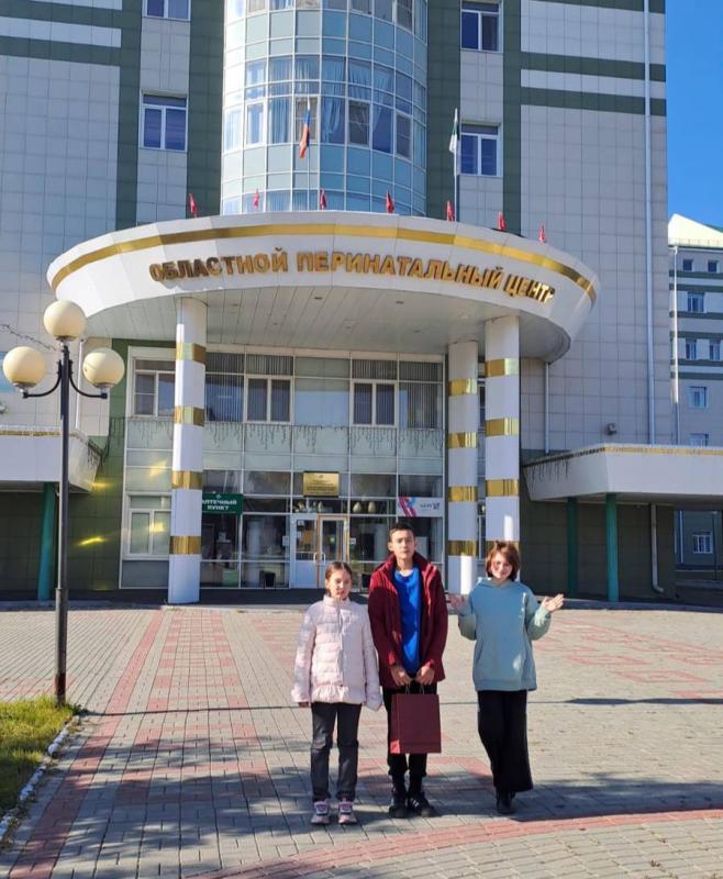 В День беременных, 7 октября, наши воспитанники из ОСРЦ приятно удивили будущих мам, лежащих в перинатальном центре.