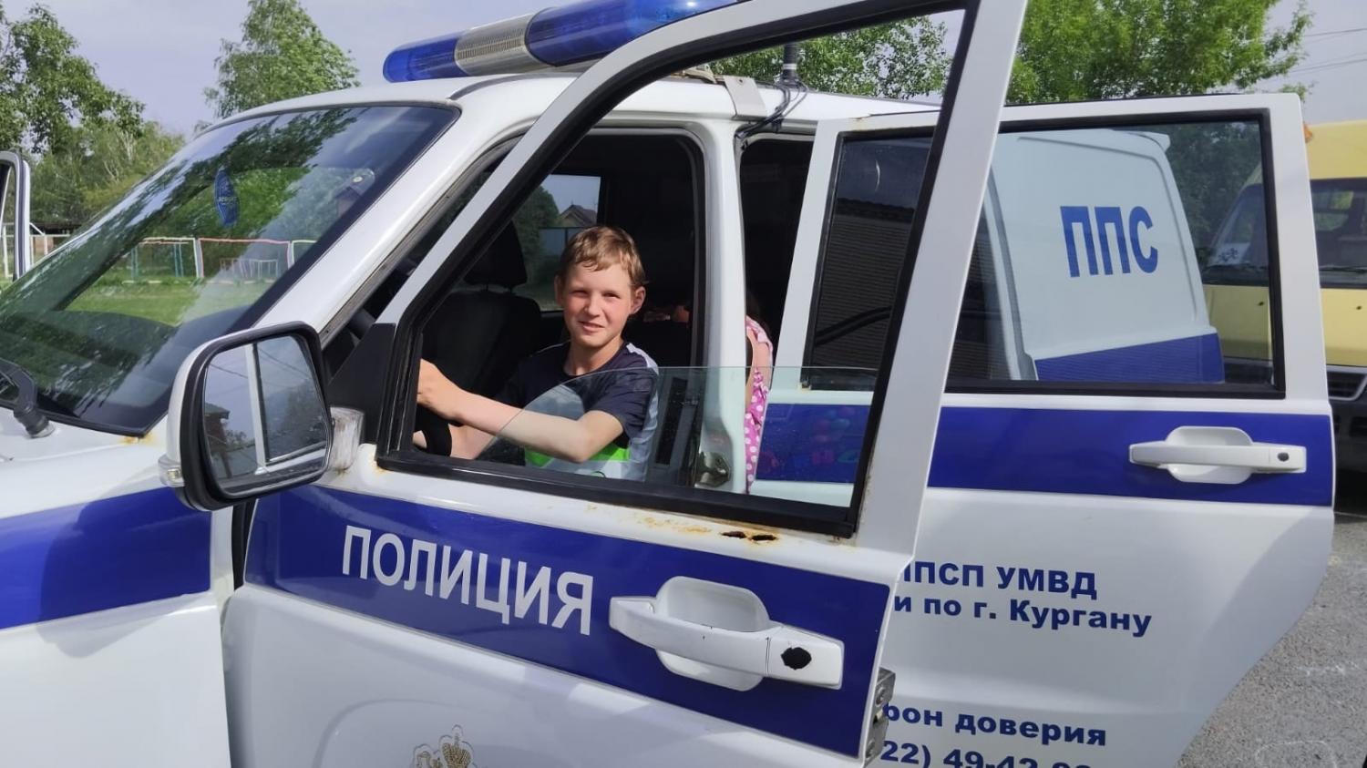 Праздник продолжился визитом полиции! Праздник продолжился визитом полиции!