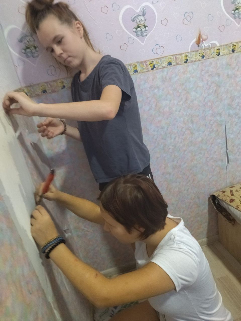 Собрали трудовой десант под названием "Не мальчишки!" Собрали трудовой десант под названием "Не мальчишки!"