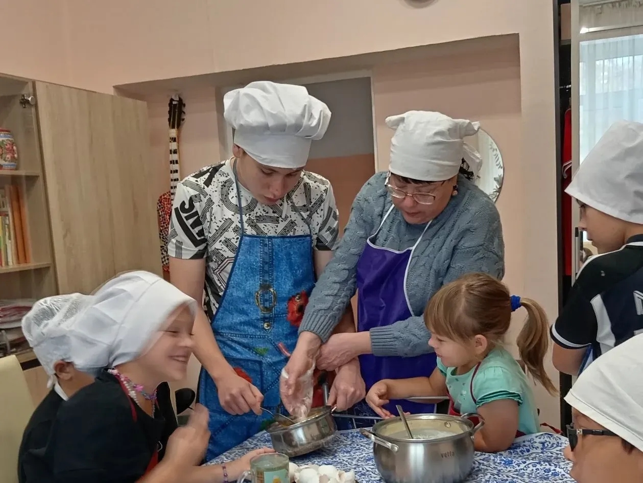 В рамках программы САП «Мой уютный дом» прошёл улинарный мастер-класс по приготовлению манника. 
