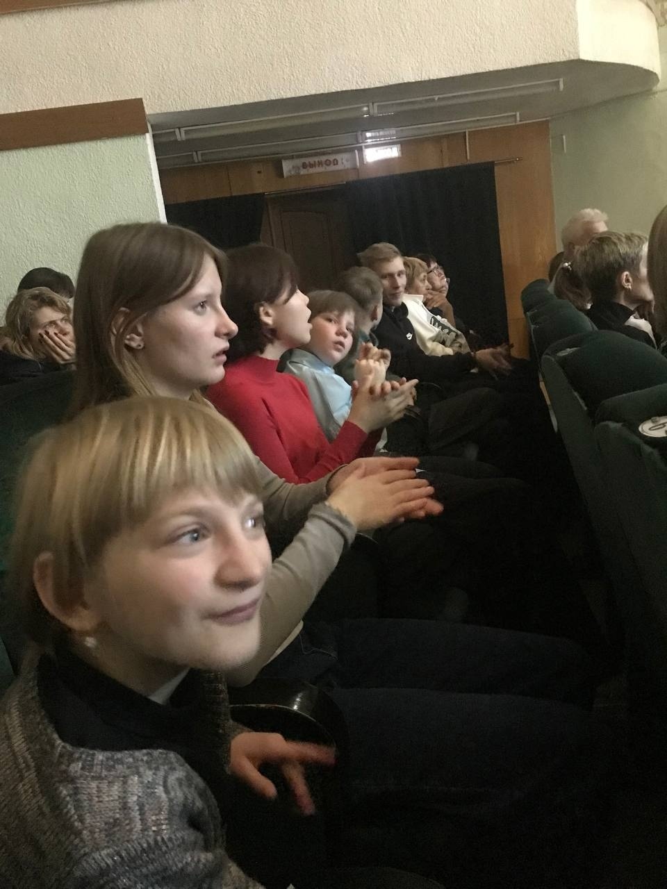 Вчера в ДКМ прошло замечательное событие - концерт образцового коллектива студии вокального творчества «Sofia Love”, которой 17 лет.