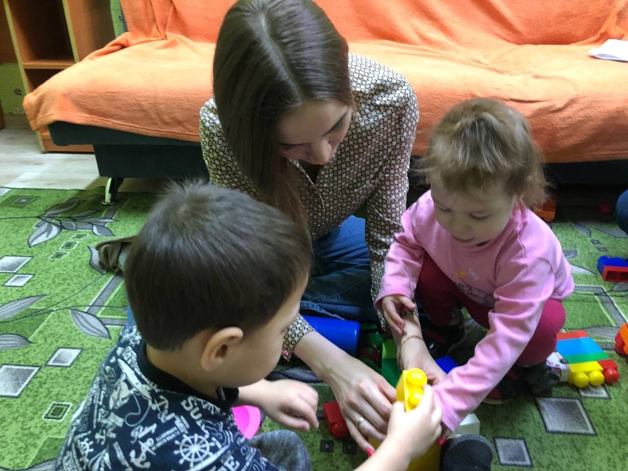 К нам приходили сестры Милосердия Храма Рождества Христова.