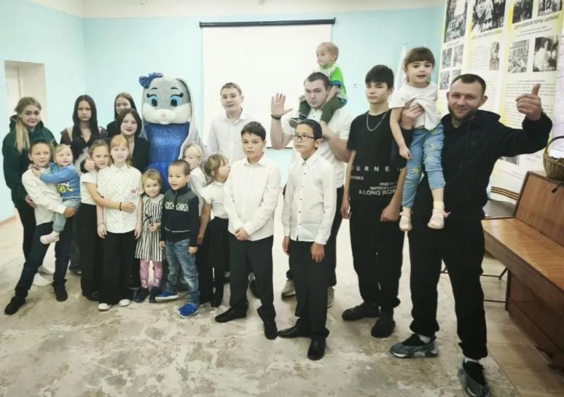 У нас в гостях побывали представители из Автономной некоммерческой общественной организации центра патриотического воспитания «Добрая земля».