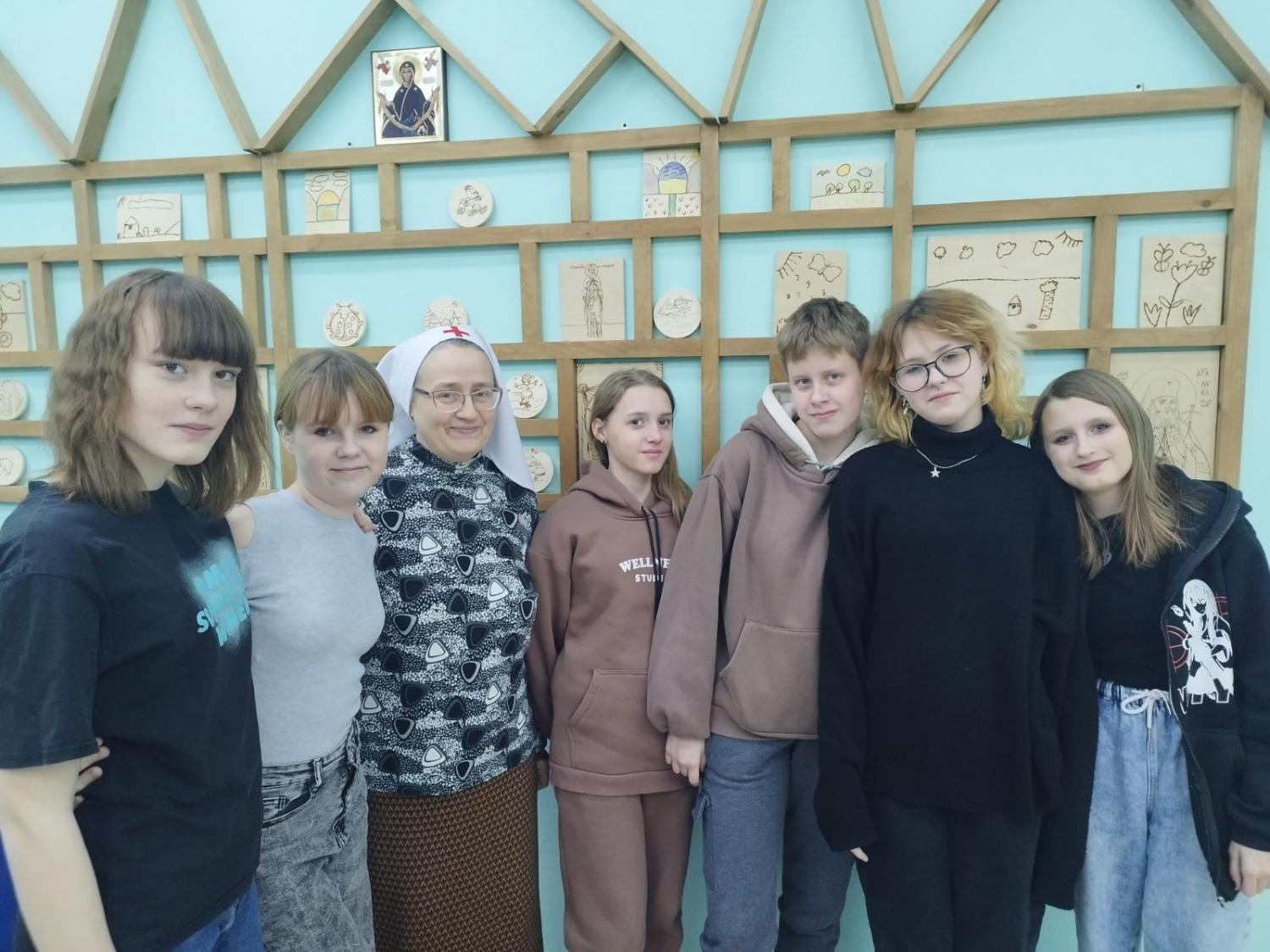 У нас в гостях сестра милосердия Чуева Татьяна Трофимовна из Свято-Троицкого прихода с беседой о целомудрии. У нас в гостях сестра милосердия Чуева Татьяна Трофимовна из Свято-Троицкого прихода с беседой о целомудрии.