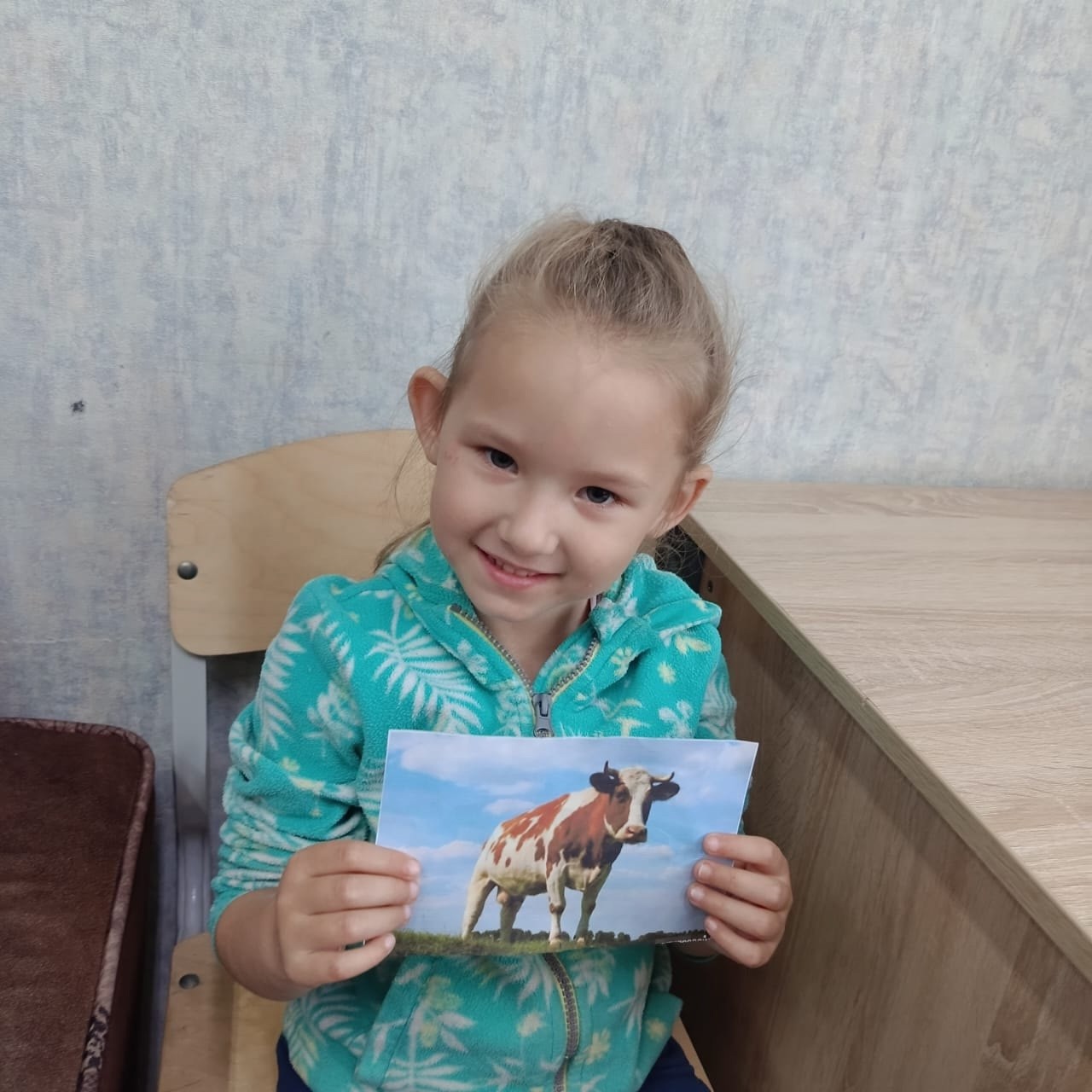 В Международный день защиты животных, который отмечается 4 октября, нас посетила сотрудница библиотеки имени Потанина с мероприятием "Защита и охрана животных. Красная книга." В Международный день защиты животных, который отмечается 4 октября, нас посетила сотрудница библиотеки имени Потанина с мероприятием "Защита и охрана животных. Красная книга."