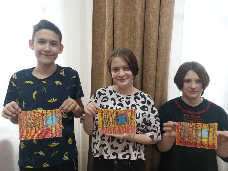 В конце октября осенний пейзаж неповторим своей нежной красотой и яркими красками.