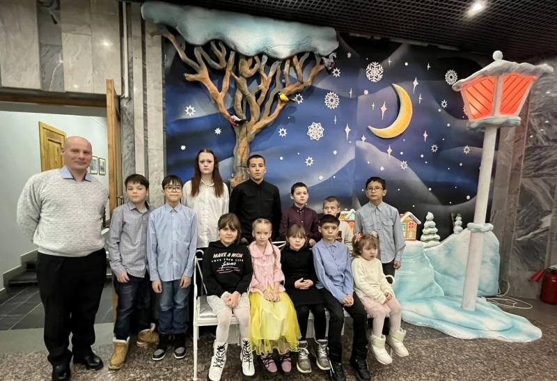 Погружение в зимнюю сказку: волшебство Нового года во Дворце культуры машиностроителей