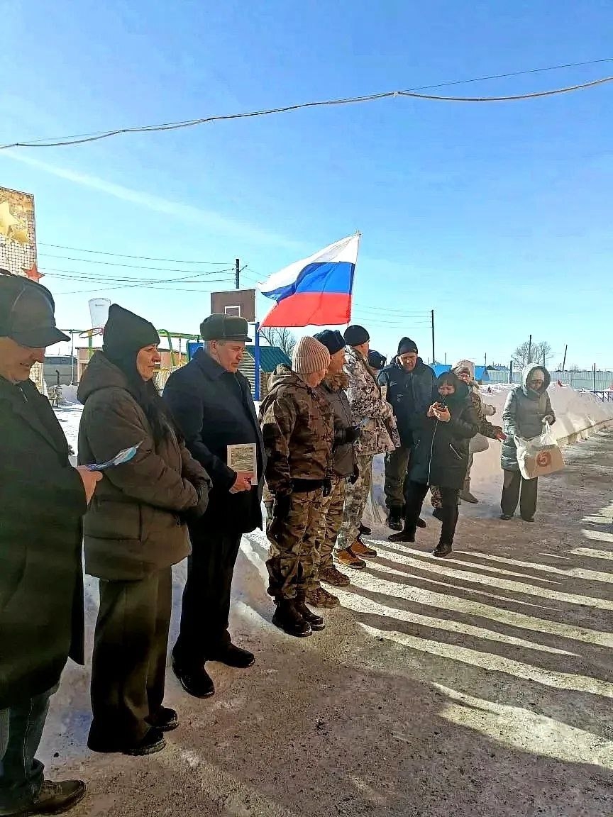 Военно-спортивная игра "Зарница" — это значимое событие для воспитанников и отличная возможность весело и полезно провести время, особенно всем вместе, игра проходила для ребят в Мишкинском филиале.