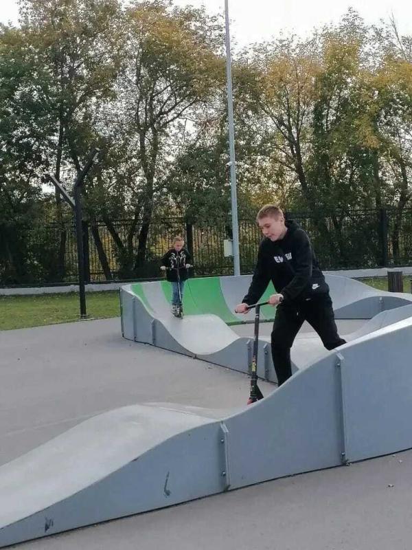 Свежий воздух и спорт — отличное сочетание для хорошего настроения и здоровья. 