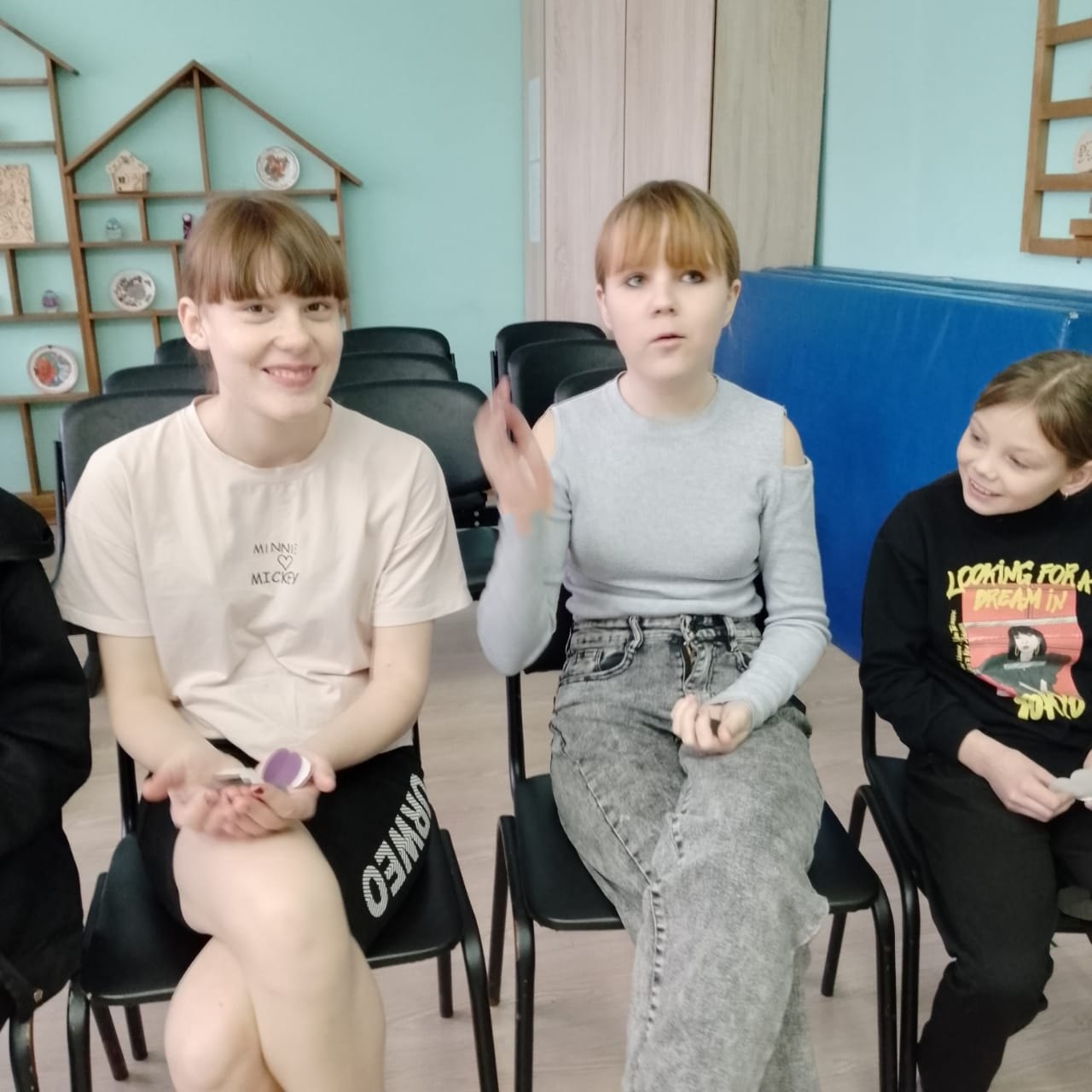 Занятие-тренинг на сплочение детского коллектива "Мы едины". Занятие-тренинг на сплочение детского коллектива "Мы едины".