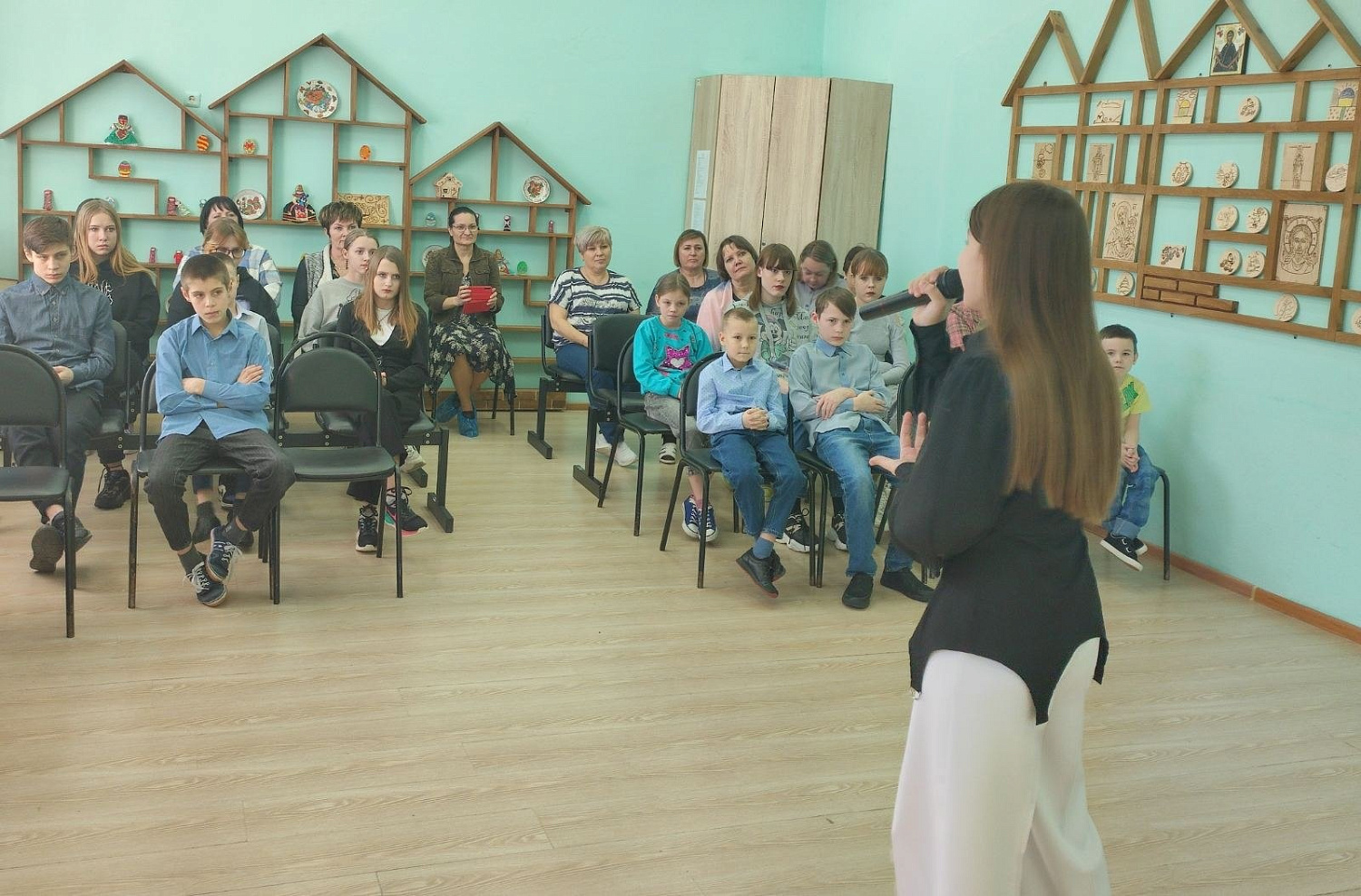 Зауральская земля богата талантами. Курган подарил эстраде Максима Фадеева, Юлию Савичеву, Елену Темникову...