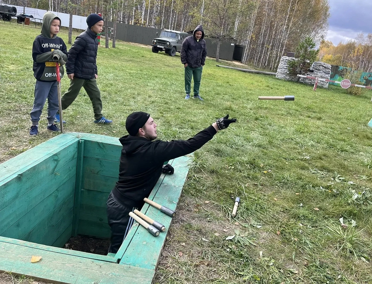 Замечательный день! День участия в региональном туристическом слете "Все вместе", который проходил на базе патриотического оздоровительного лагеря "Ермак". 