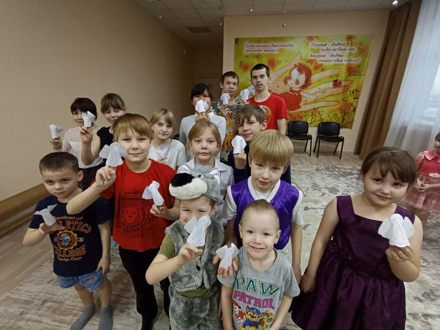 Сегодня мы ﻿хотим ﻿поделиться с вами ﻿весёлыми ﻿моментами с мероприятия - ﻿"Фольклорная завалинка "Святки"!