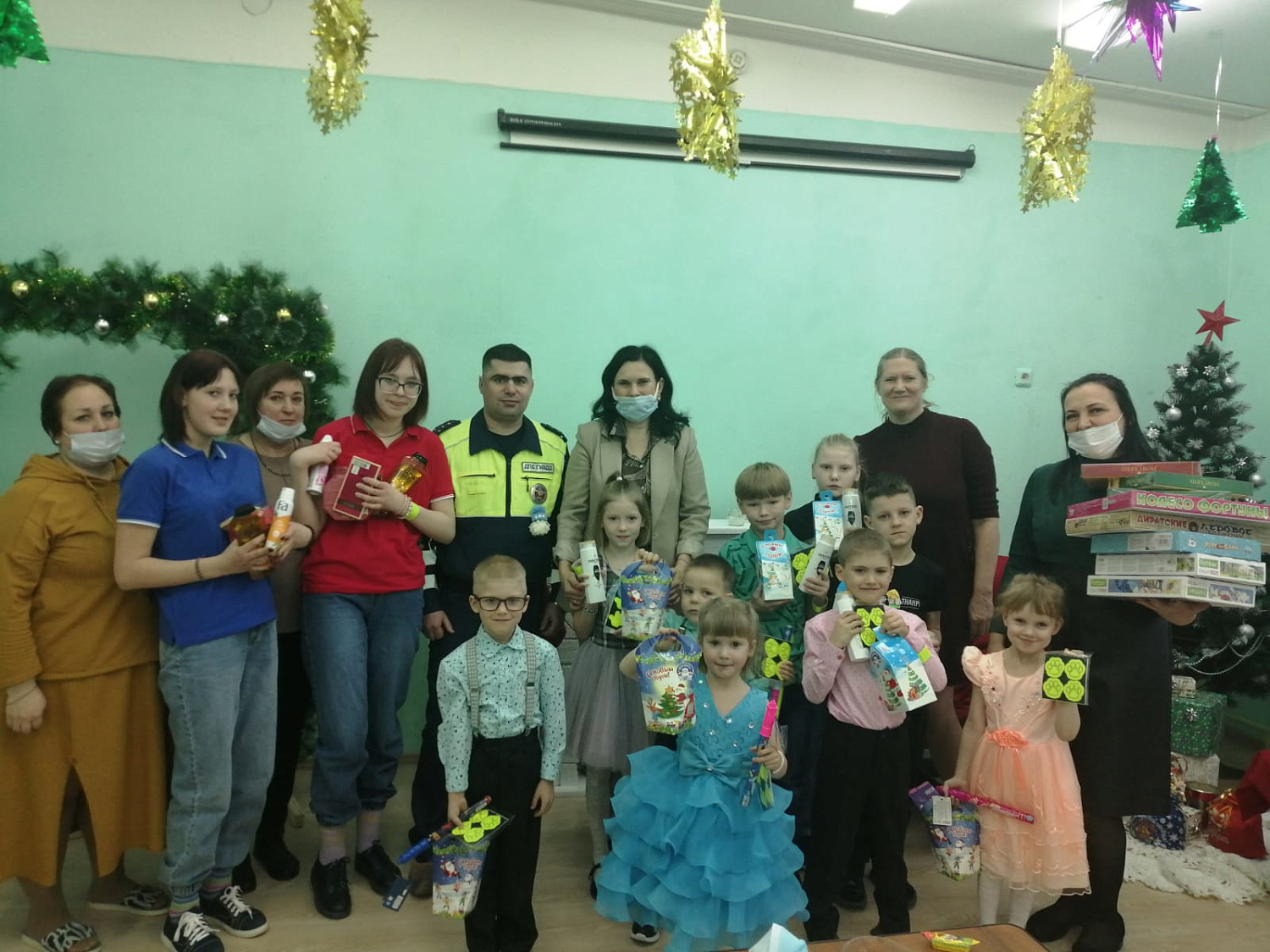 Сегодня в гостях у воспитанников был Отдельный батальон дорожно-патрульной службы!