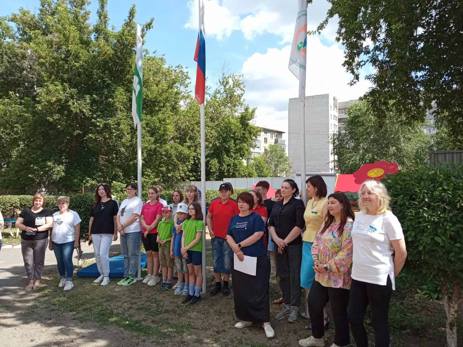 Сегодня, 8 июня, в России отмечают День социального работника.